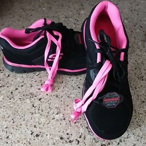 Skechers ladies slip resistant safety toe sz 8